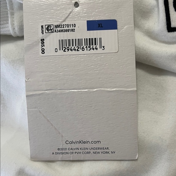 Calvin Klein white Hoodie with tags. XL - Picture 6 of 6